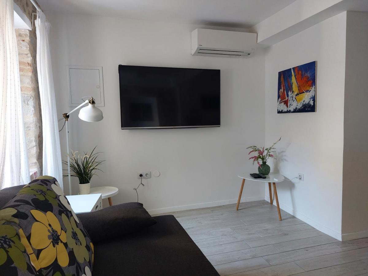 Ida Suites Спліт Екстер'єр фото